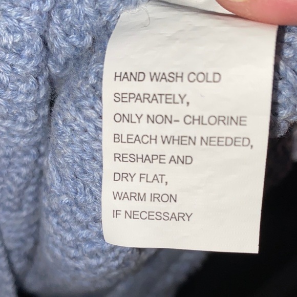 JEANNE PIERRE Soft Blue Cable Knit Sweater - Picture 9 of 11